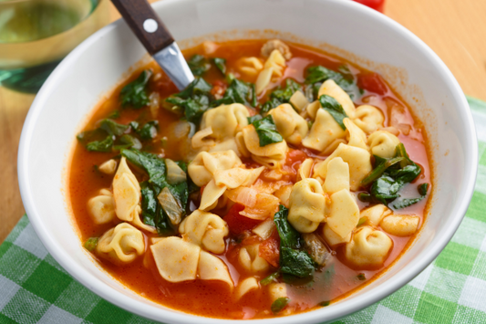 Spicy Mediterranean Spinach and Tortellini Soup Recipe